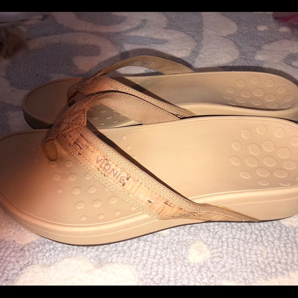 Vionic cork strap sandals